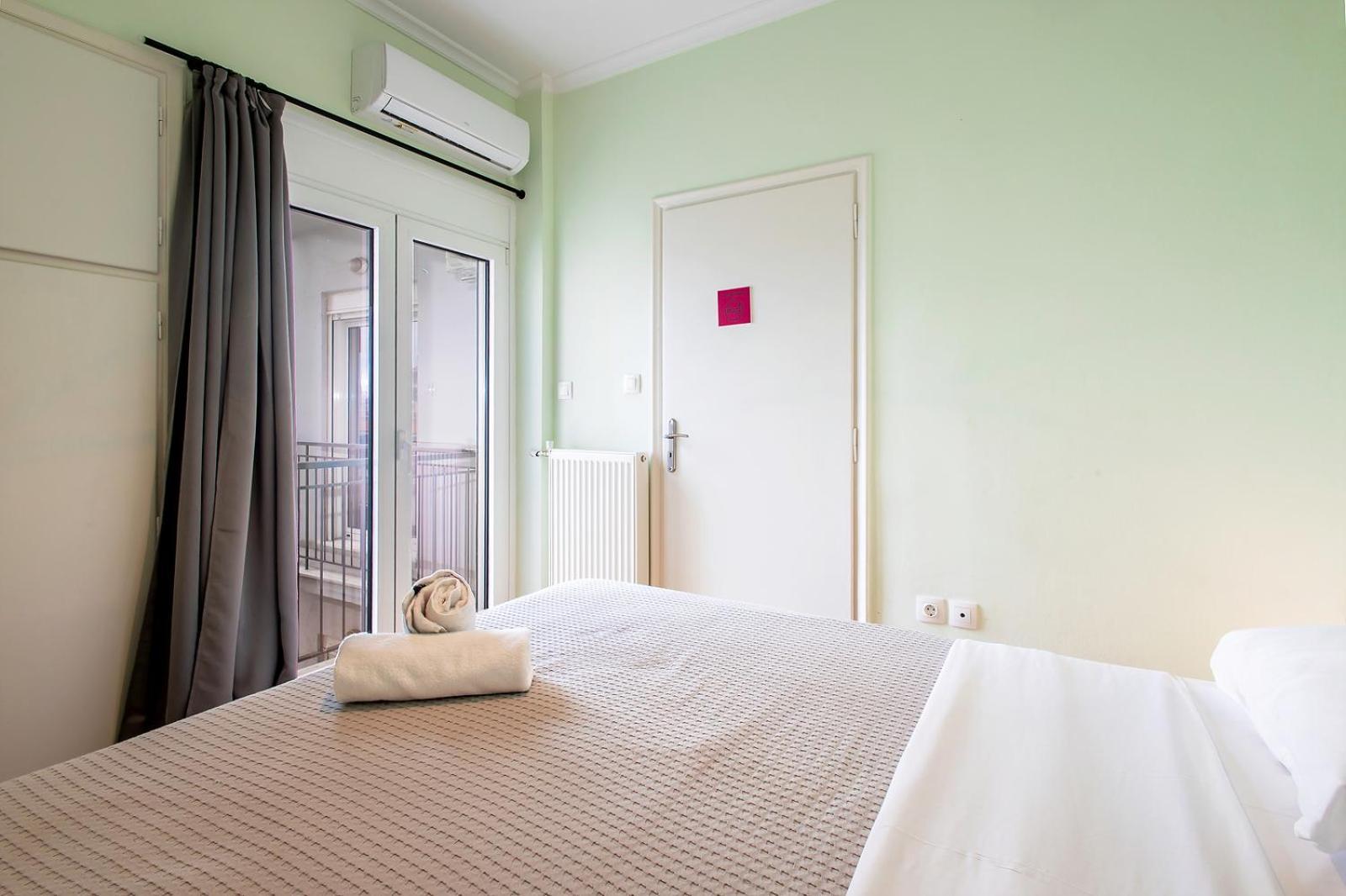 Aris123 By Smart Cozy Suites: Central Athens Apartments Exterior photo