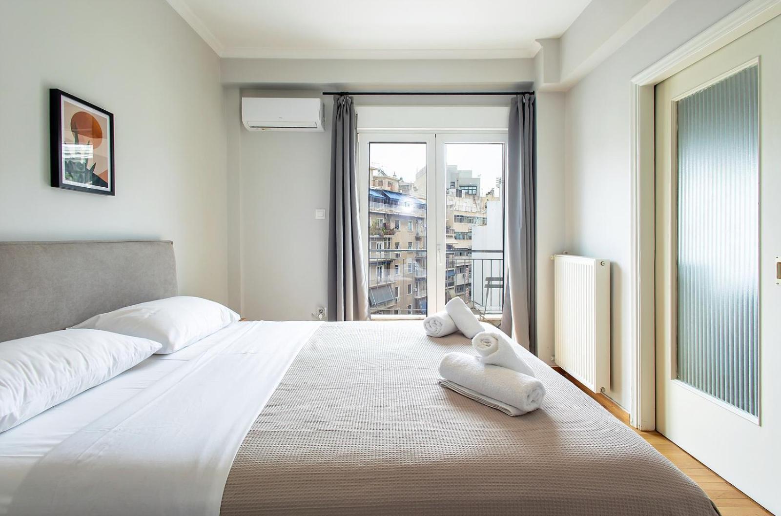 Aris123 By Smart Cozy Suites: Central Athens Apartments Exterior photo
